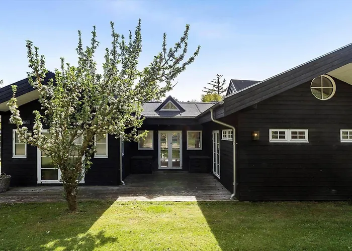 Holiday home 8242-knebel-uraniavej-5 *